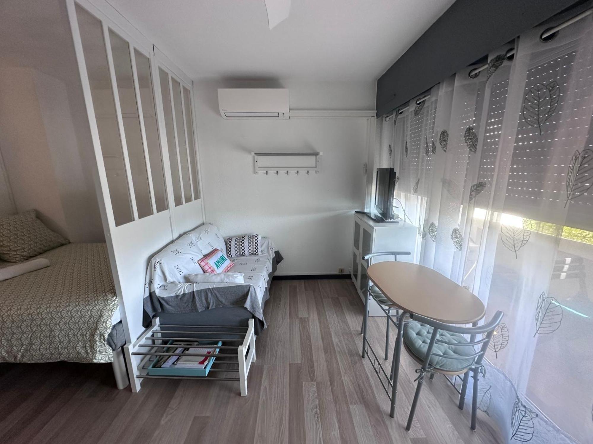 Beau Studio Climatise En Bord De Mer Et Wi-Fi Le Grau-du-Roi Εξωτερικό φωτογραφία